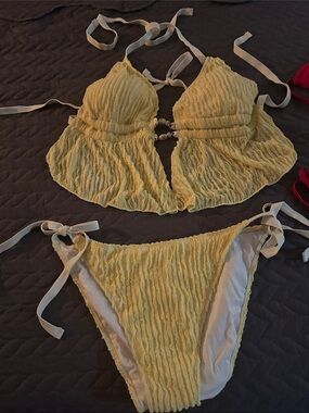 Women’s Yellow Textured Tie-Side Bikini Set
